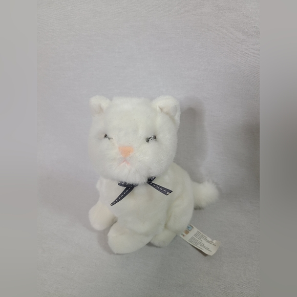 Vintage Animal Alley Kitten Cat Plush White Stuffed Animal Toys R Us Exclusive - Picture 3 of 6